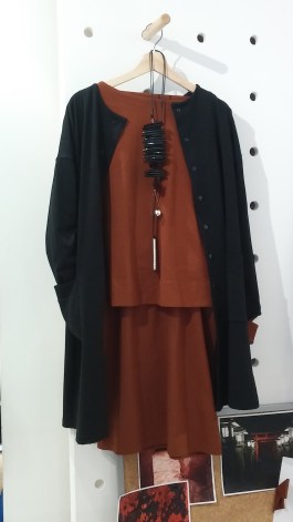 État de style_photo veste et jupe