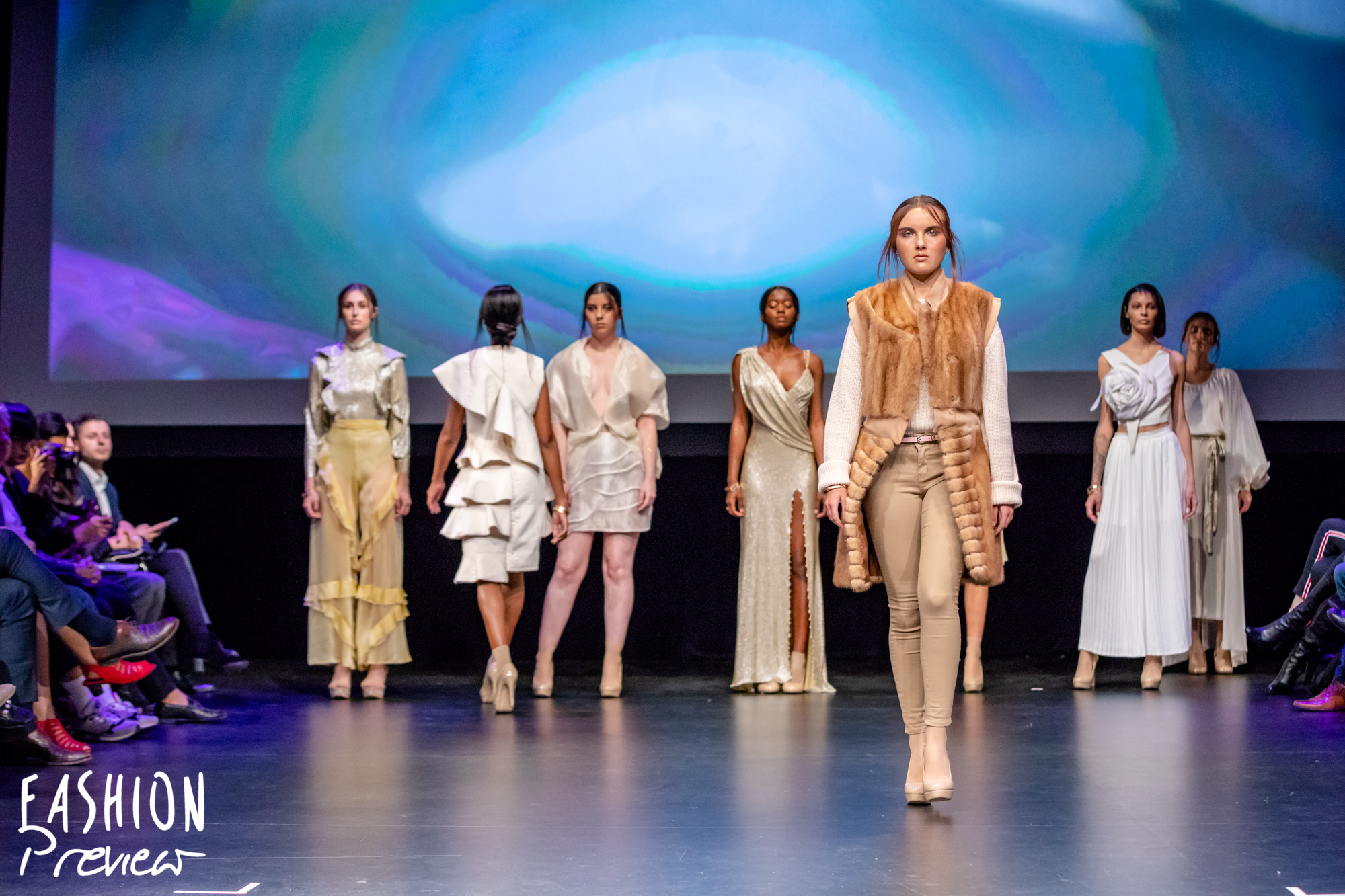 Fashion Preview 10 - CMV X 50 - Tora Photography-20