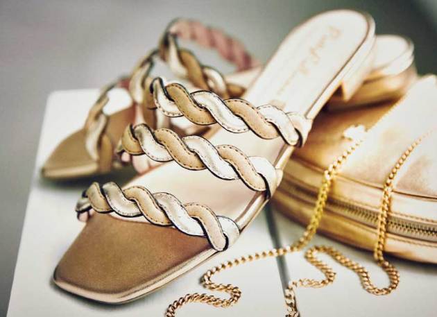 sandales bouts carrés hr